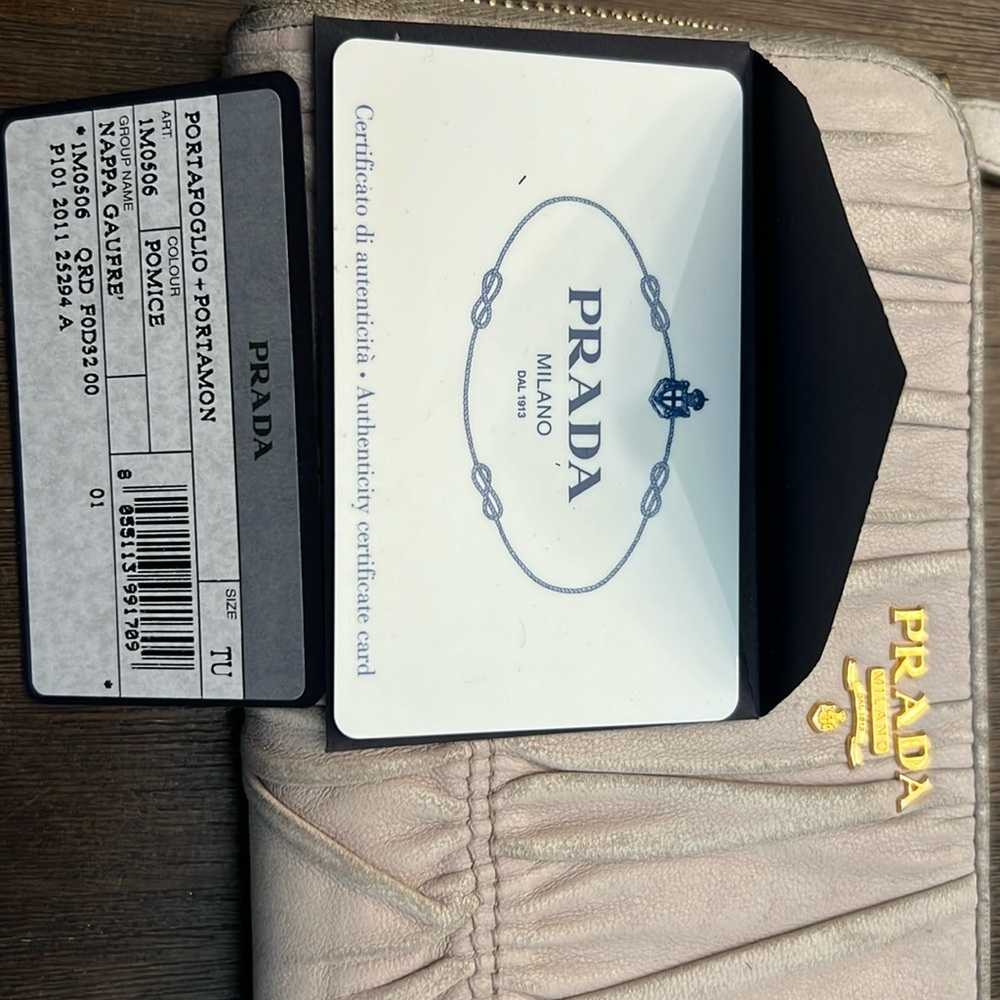 COPY - Authentic Prada - Portafoglio-Portamon zipper wallet! - Picture 10 of 10